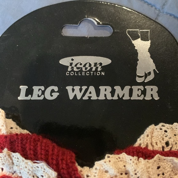 NWT red leg warmers + 2 pairs boot covers - Picture 6 of 6